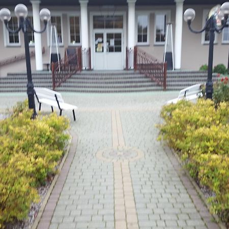 Zielony Dworek Kraśnik Exterior foto